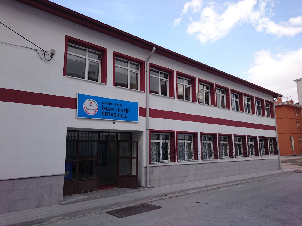 Güdül İmam Hatip Ortaokulu Fotoğrafları 1