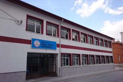 Güdül İmam Hatip Ortaokulu fotoğraf 1