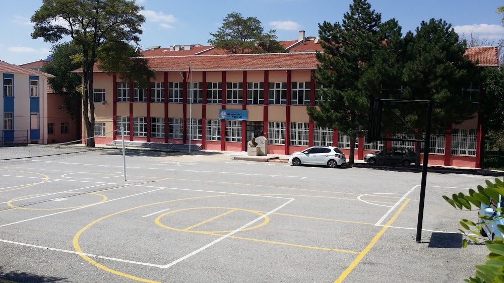 Mangaldağı Ortaokulu Fotoğrafları 2