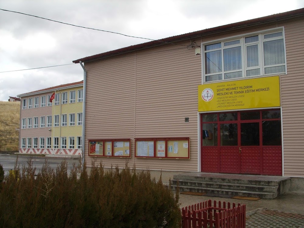Kalecik Şehit Mehmet Yıldırım Mesleki Ve Teknik Anadolu Lisesi Fotoğrafları 1