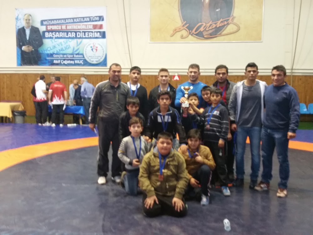 Çubuk Yıldırım Beyazıt Ortaokulu Fotoğrafları 1