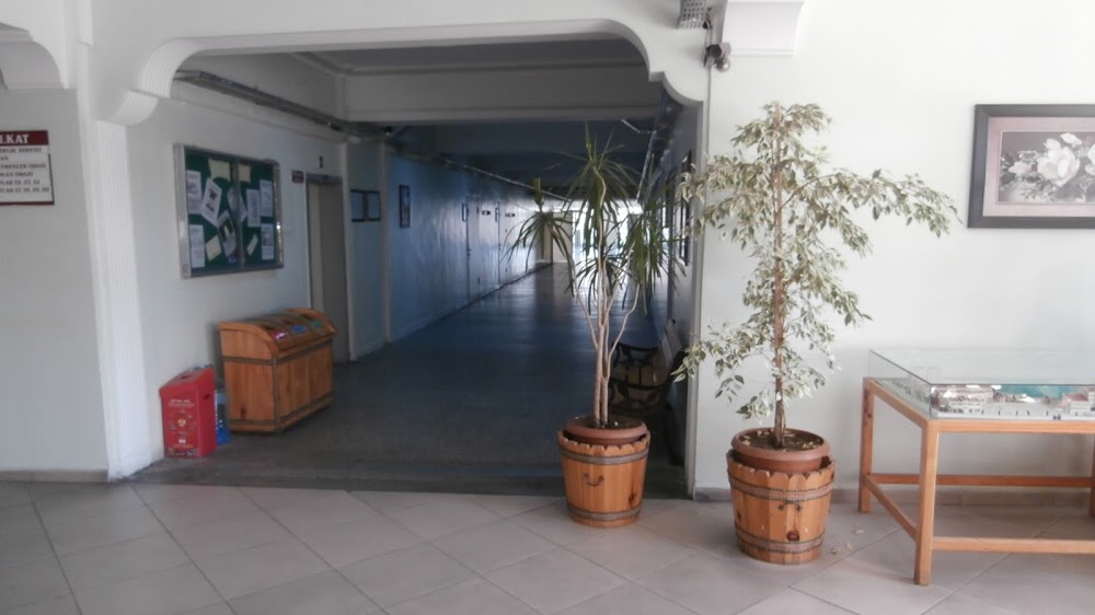 İncirli Mesleki Ve Teknik Anadolu Lisesi Fotoğrafları 2