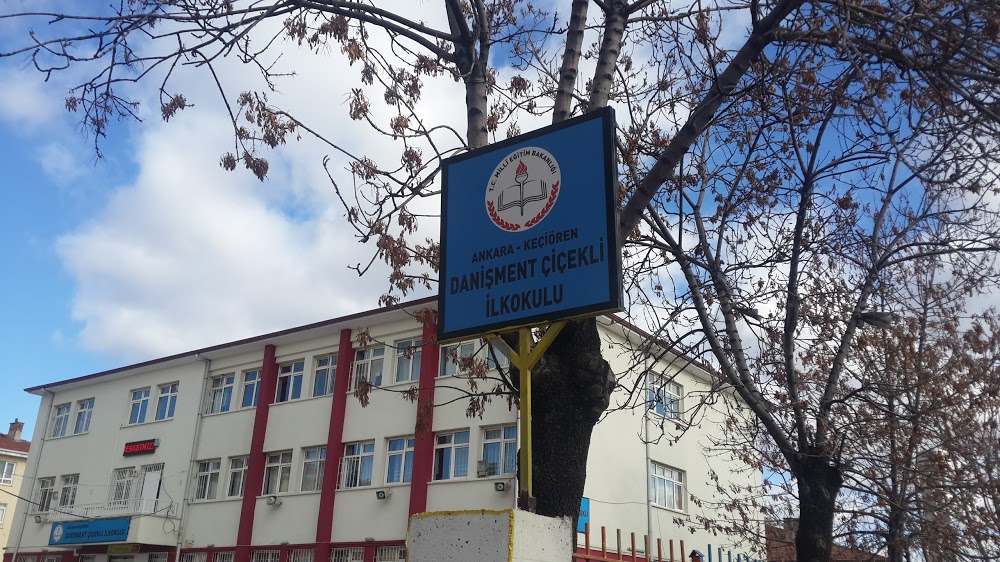Danışment Çiçekli İlkokulu Fotoğrafları 2
