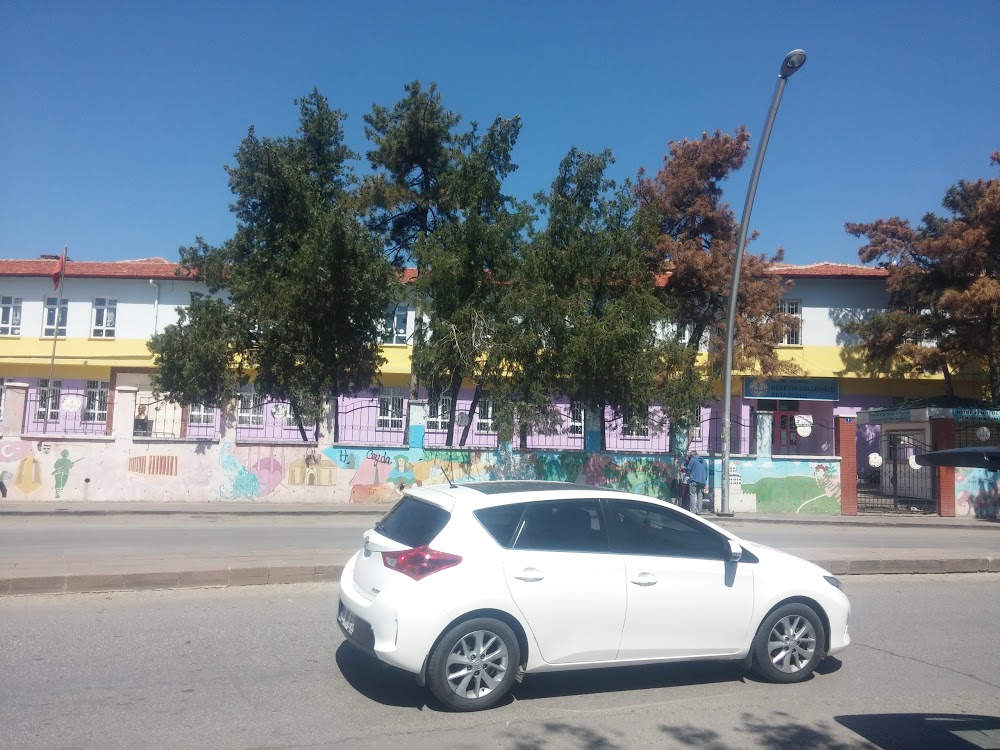 Hüseyin Güllüoğlu Ortaokulu Fotoğrafları 1