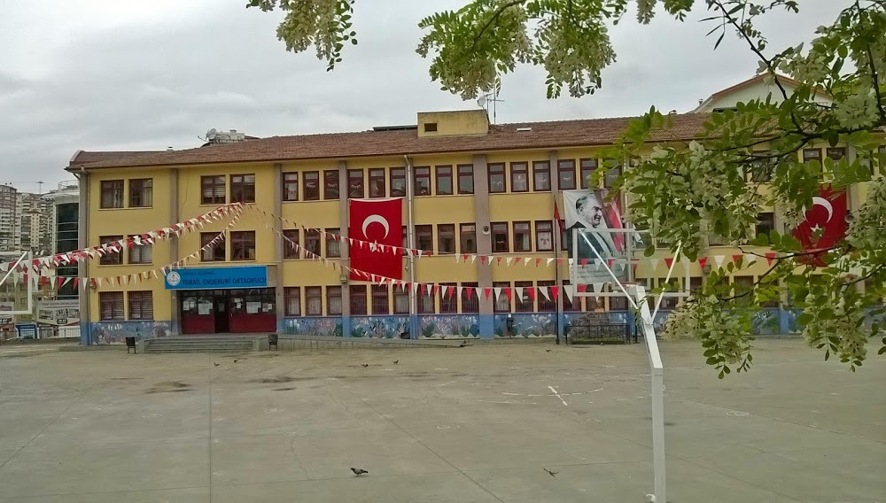 İsmail Enderuni Ortaokulu Fotoğrafları 1
