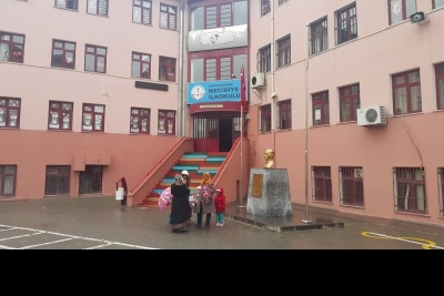 Keçiören Mecidiye İlkokulu fotoğraf 2
