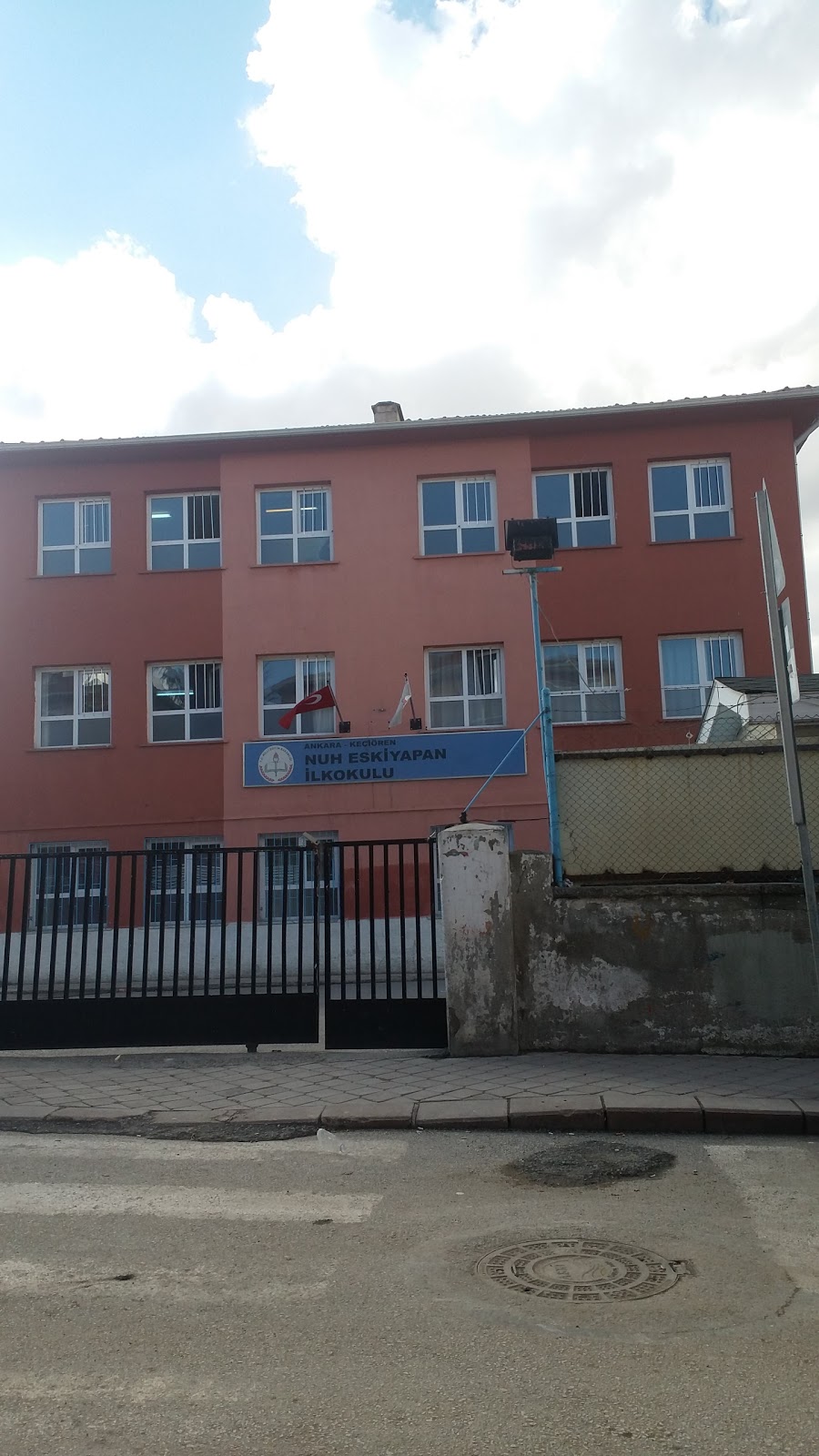 Keçiören Eskiyapan İlkokulu Fotoğrafları 1