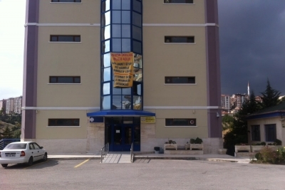 Keçiören Şehit Ahmet Özsoy Kız Anadolu İmam Hatip Lisesi fotoğraf 1