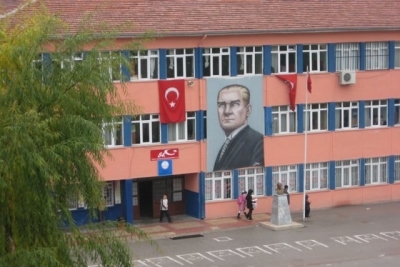 Keçiören 19 Mayıs Ortaokulu fotoğraf 1