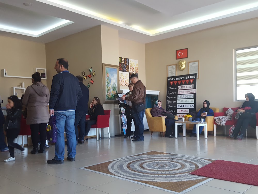 Özel Kariyer Anadolu Sağlık Meslek Lisesi Fotoğrafları 2