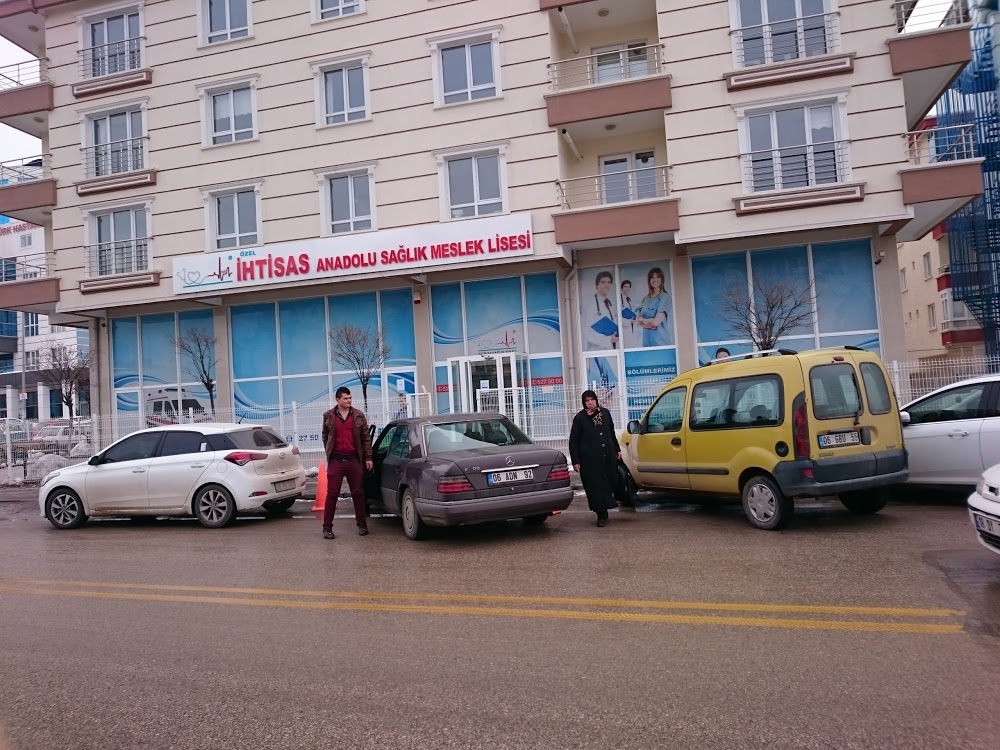 Özel İhtisas Anadolu Sağlık Meslek Lisesi Fotoğrafları 1