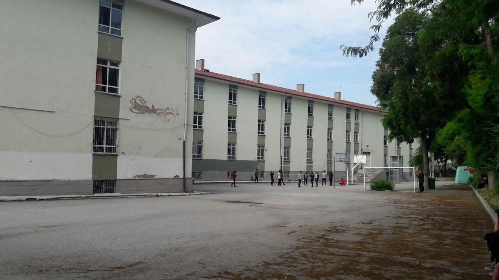 Kızılcahamam Halide Edip Mesleki Ve Teknik Anadolu Lisesi Fotoğrafları 3