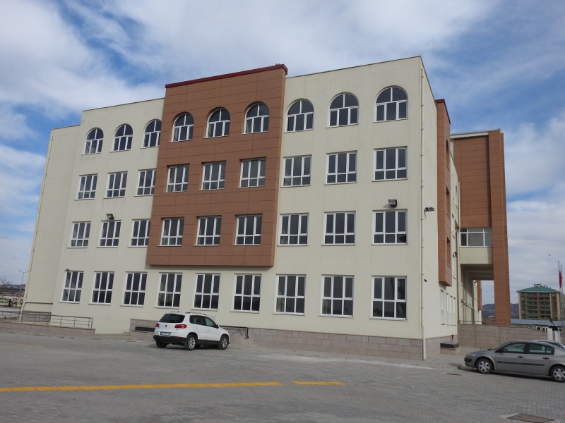 Gölbaşı Mehmet Akif Ersoy Anadolu İmam Hatip Lisesi Fotoğrafları 2