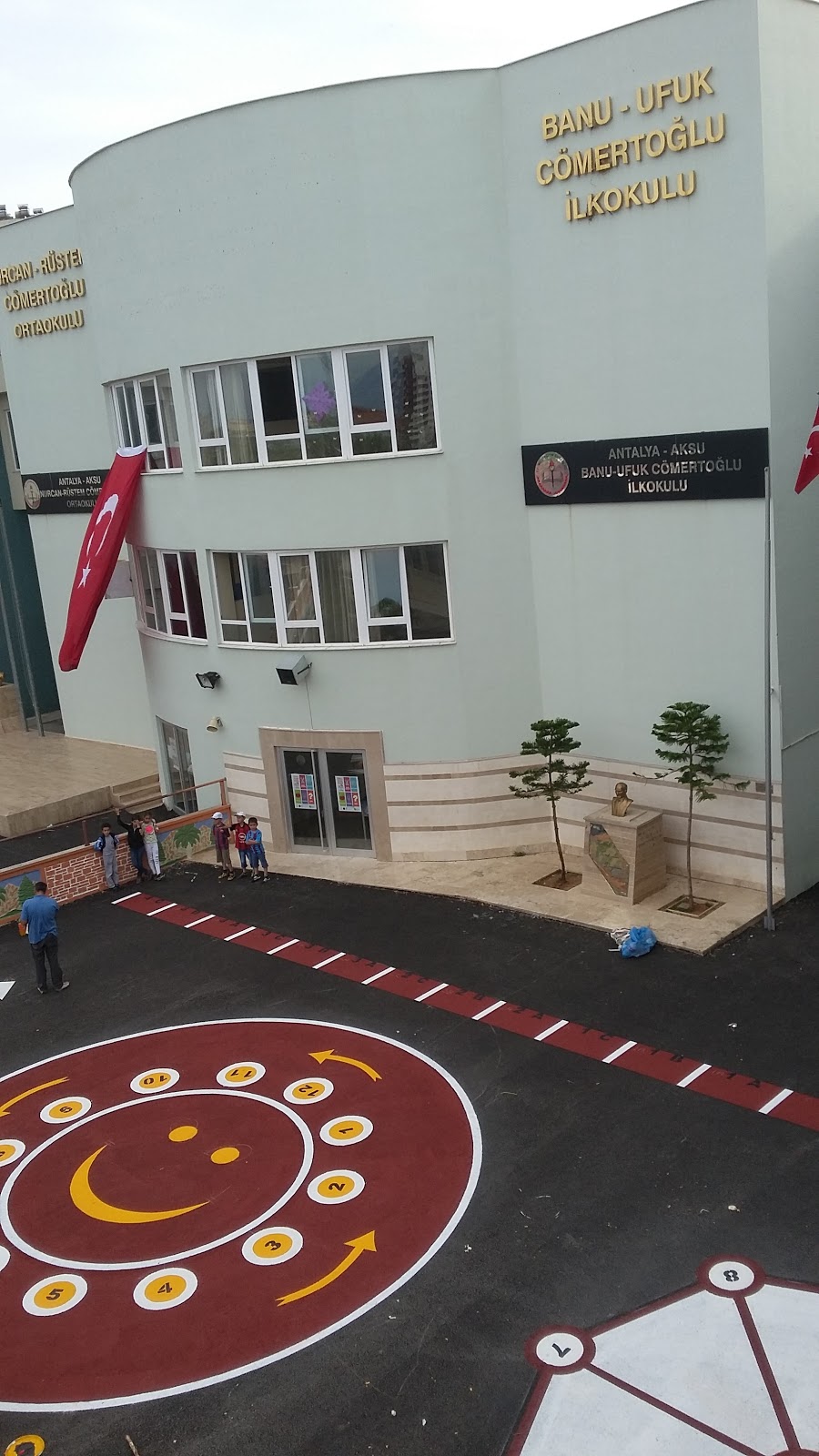 Banu-Ufuk Cömertoğlu İlkokulu Fotoğrafları 3