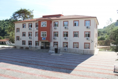 Manavgat Karaöz İlkokulu fotoğraf 1