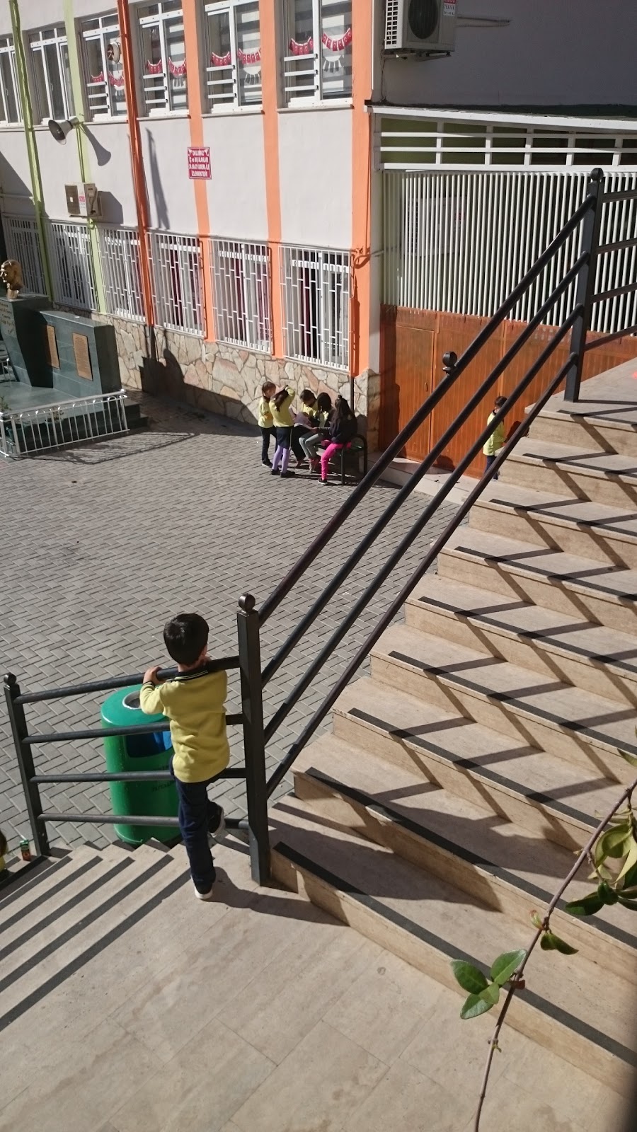 Ayşe Melahat Erkin İlkokulu Fotoğrafları 1