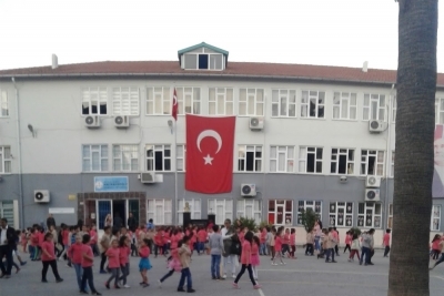 Hacıkadiroğlu Ortaokulu fotoğraf 3