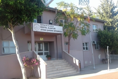 Kestel Alantur Ayhan Şahenk Ortaokulu fotoğraf 1