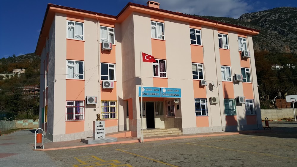 Yaylalı Ortaokulu Fotoğrafları 1