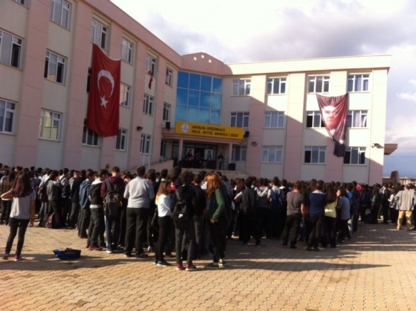 Döşemealtı Halil Akyüz Anadolu Lisesi Fotoğrafları 2