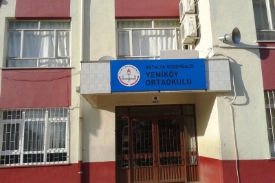 Çakış Yeniköy İlkokulu fotoğraf 1
