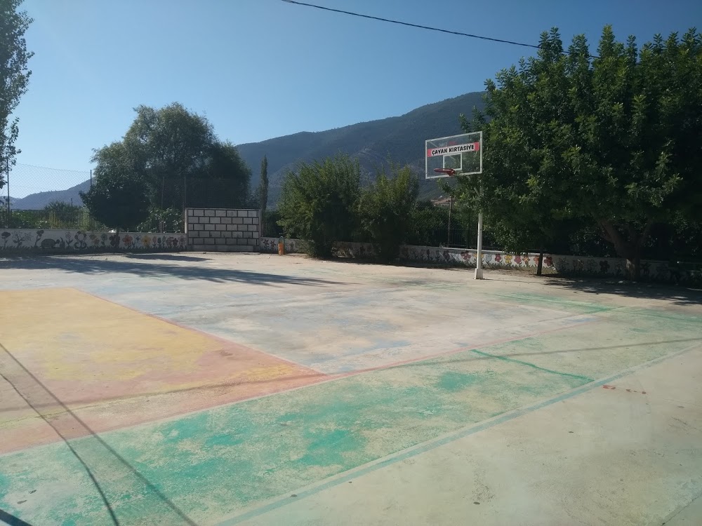 Finike Şehit Ömer Halisdemir İmam Hatip Ortaokulu Fotoğrafları 3