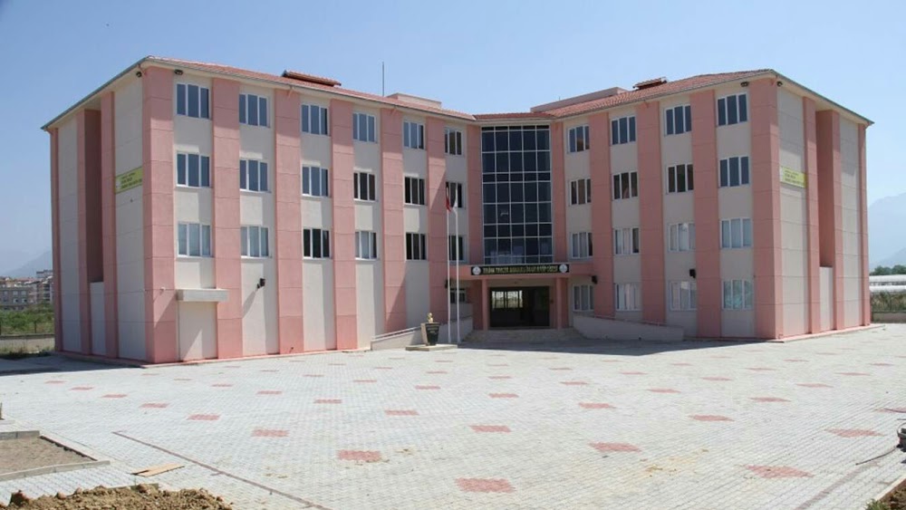 Zeliha Tuncer Anadolu İmam Hatip Lisesi Fotoğrafları 2