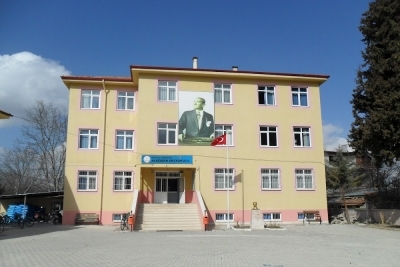 Alaeddin Ortaokulu fotoğraf 1