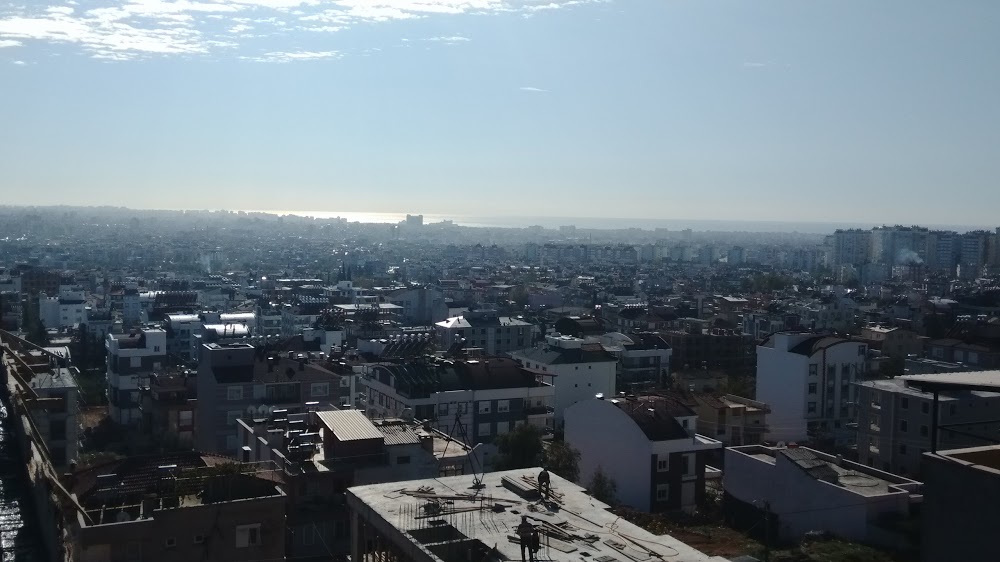 Halil Akyüz Ortaokulu Fotoğrafları 1