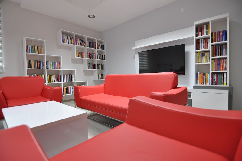 Kepez Mahmut Celalettin Ökten Anadolu İmam Hatip Lisesi Fotoğrafları 1