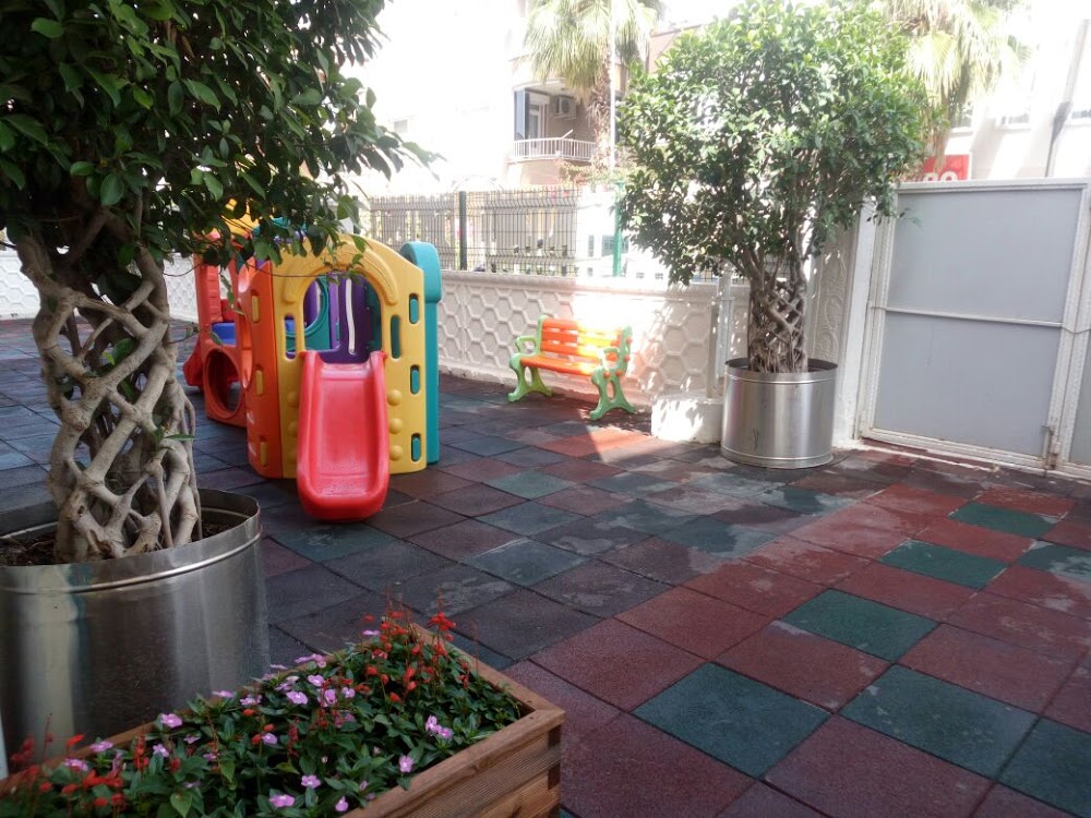 Özel Elmalı Lale Bahçesi Anaokulu fotoğraf 3