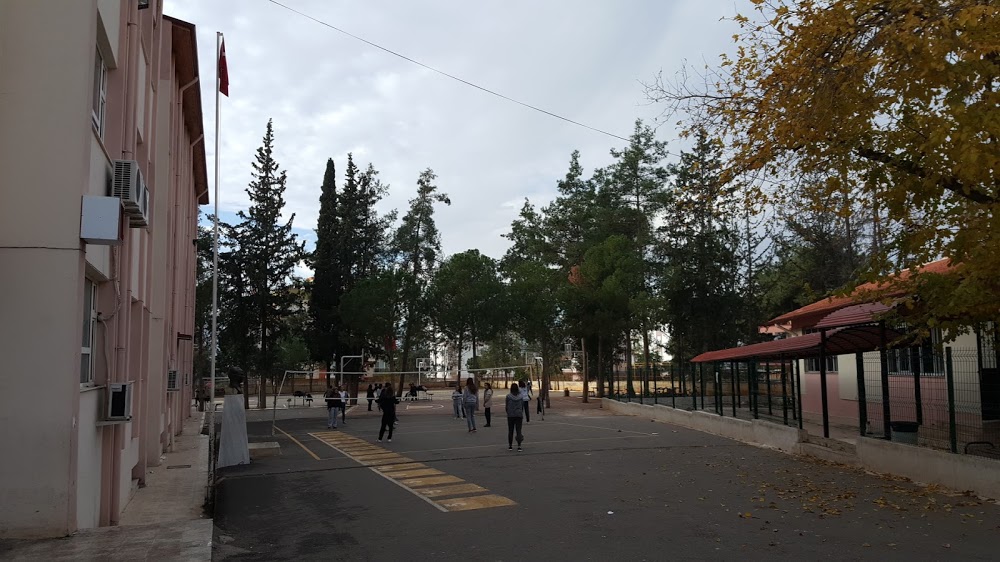 Ünsal Ortaokulu Fotoğrafları 3