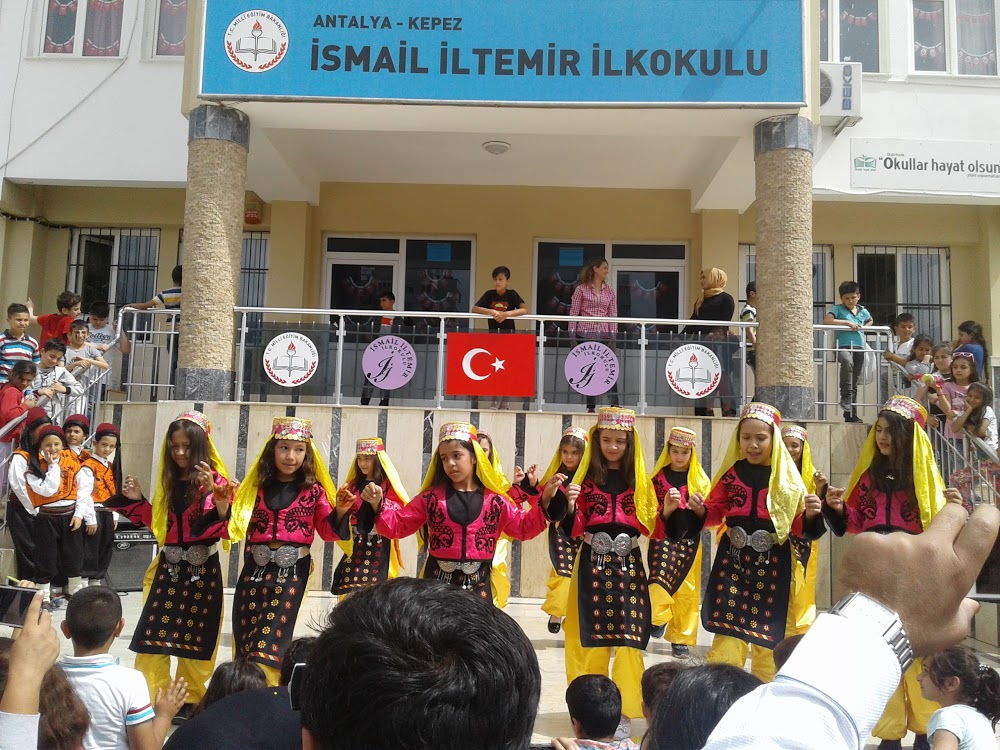 Varsak İlkokulu Fotoğrafları 7