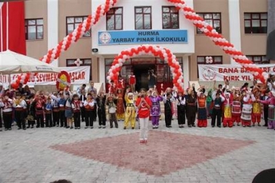 Hurma Yarbay Pınar İlkokulu Fotoğrafları 1