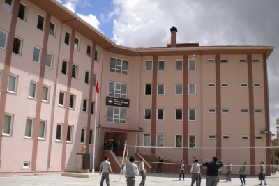 Hacı Ethem-Şerife Kavukçu Anadolu Lisesi Fotoğrafları 1