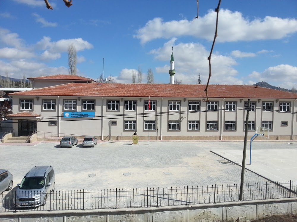 Sülekler Şehit Semih Aldemir İlkokulu Fotoğrafları 2