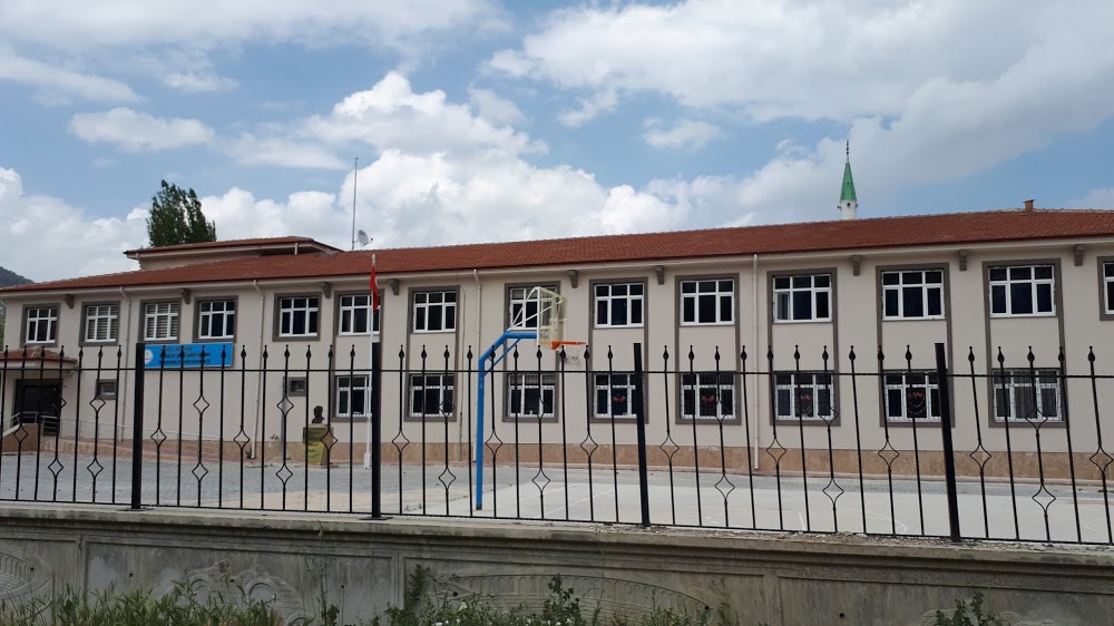 Sülekler Şehit Semih Aldemir İmam Hatip Ortaokulu Fotoğrafları 1