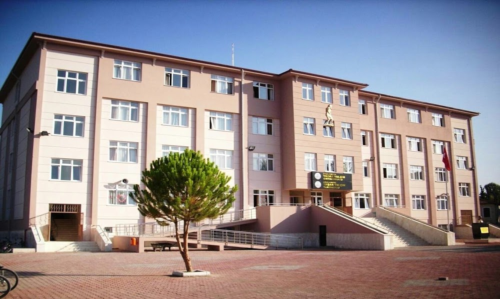 Yaşar Yalçın Ortaokulu Fotoğrafları 2