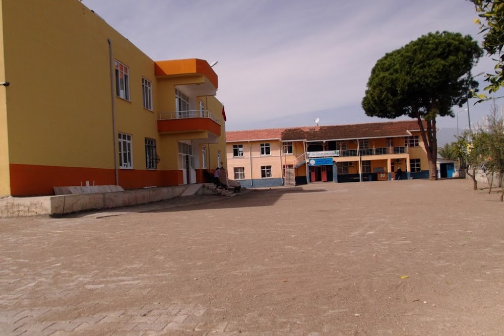 Mavikent Çanakçı 75.yıl İmam Hatip Ortaokulu Fotoğrafları 3