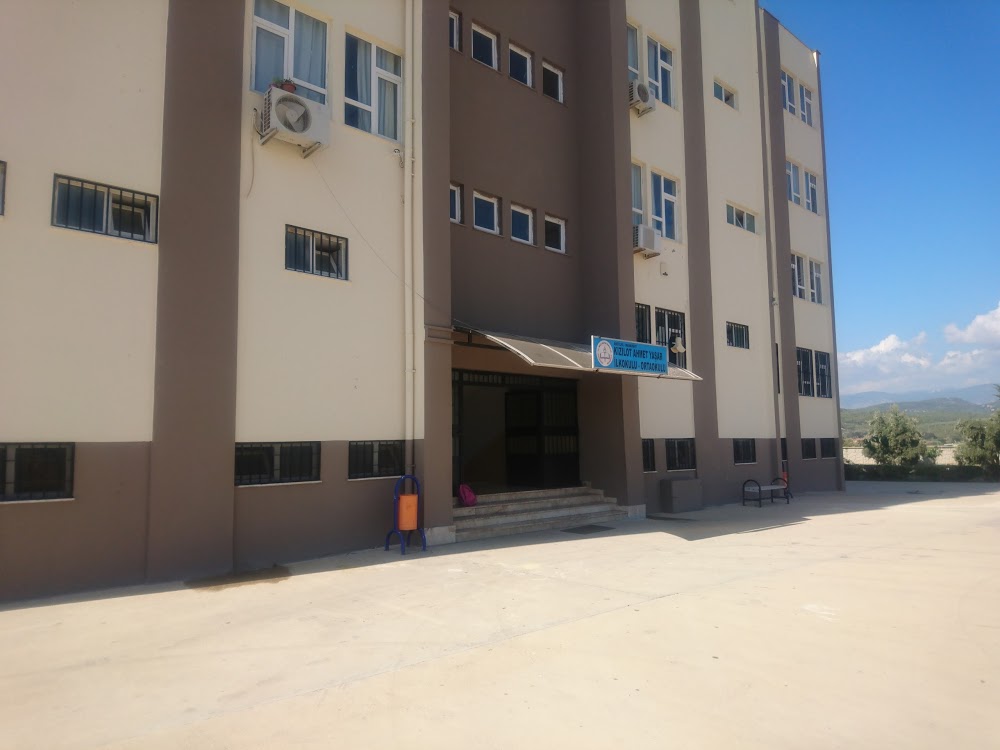 Kızılot Ahmet Yaşar Ortaokulu Fotoğrafları 3