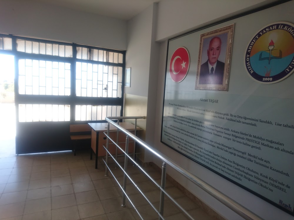 Kızılot Ahmet Yaşar İlkokulu Fotoğrafları 5