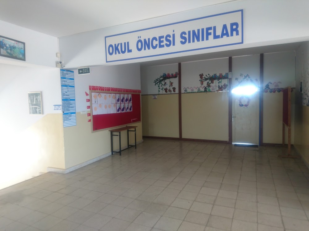 Kızılot Ahmet Yaşar İlkokulu Fotoğrafları 1