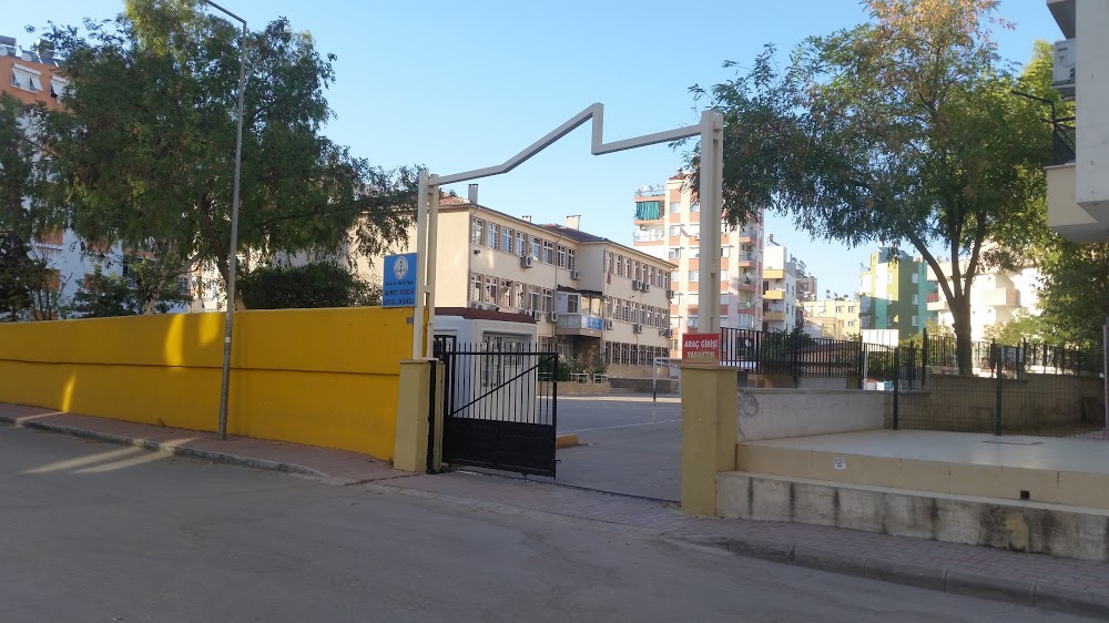Muratpaşa Ahmet Yesevi Ortaokulu Fotoğrafları 1