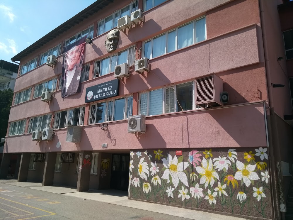 Gündoğmuş Merkez İlkokulu Fotoğrafları 2