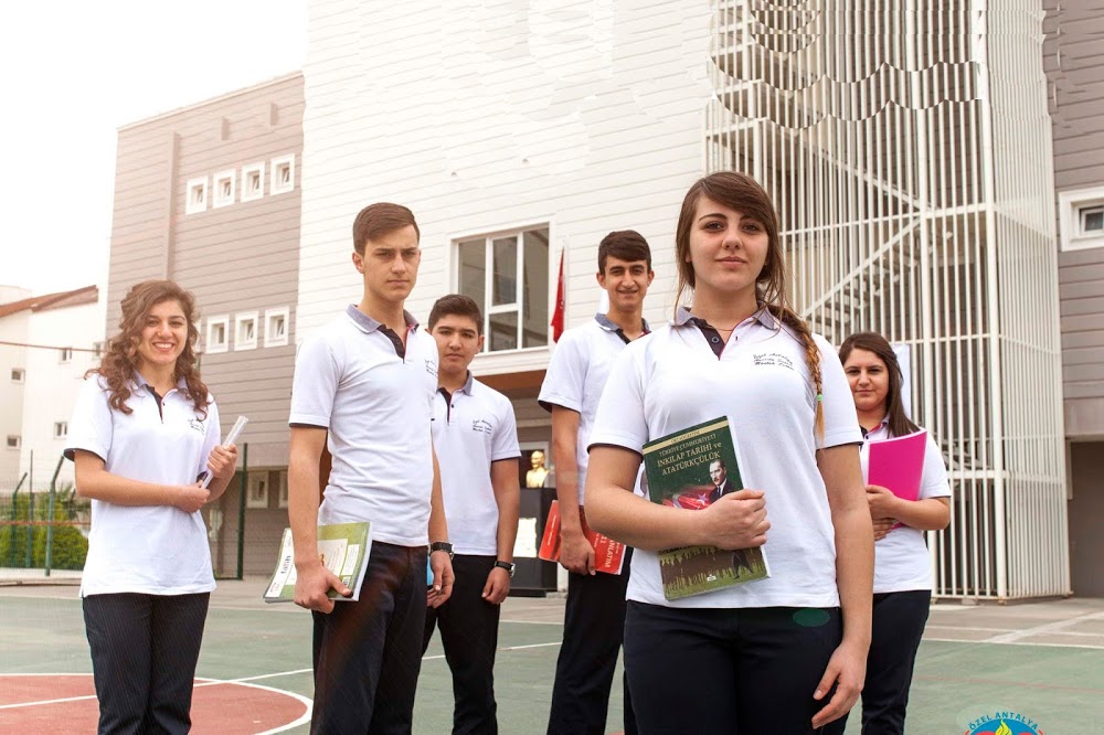 Özel Antalya Anadolu Sağlık Meslek Lisesi Fotoğrafları 5