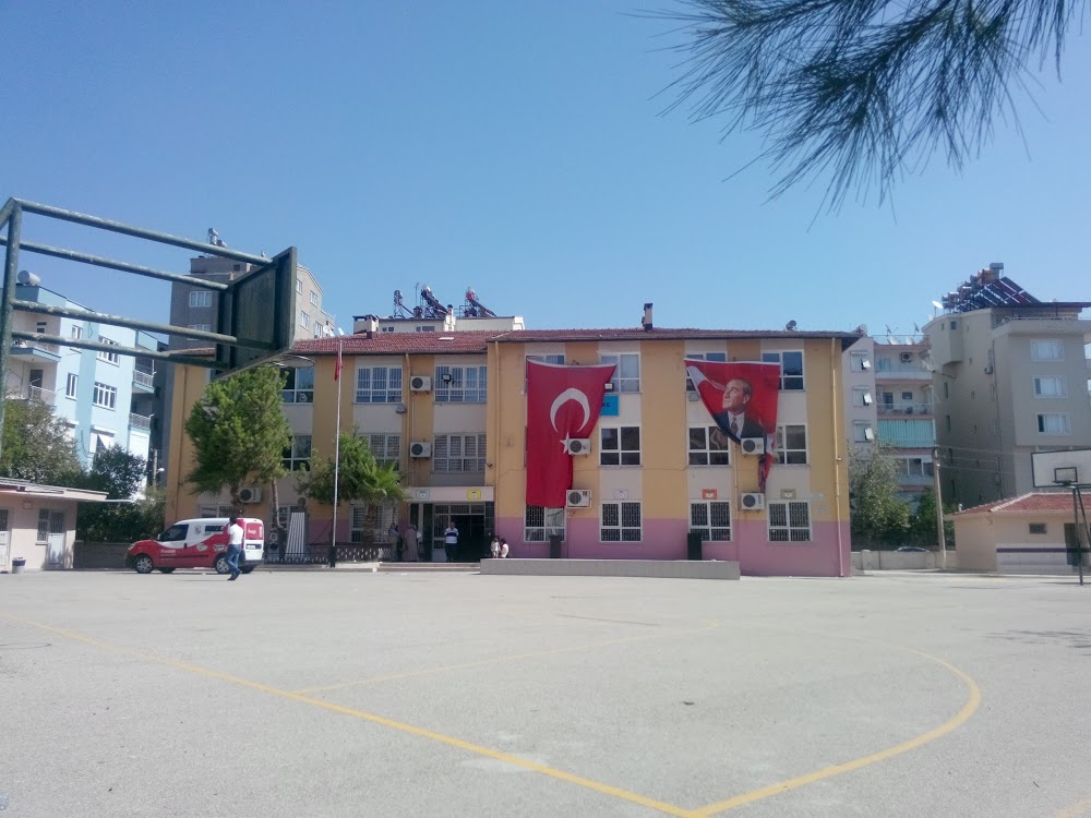Muratpaşa Yunus Emre İlkokulu Fotoğrafları 1