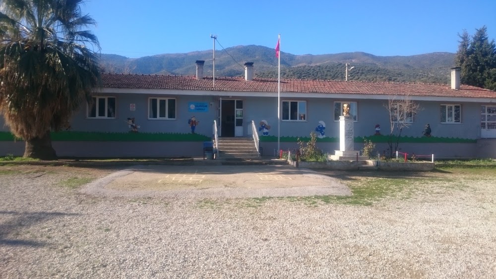 Kılavuzlar İlkokulu Fotoğrafları 1