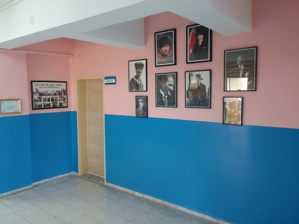 Aydın Kuşadası Soğucak İlkokulu Fotoğrafları 2