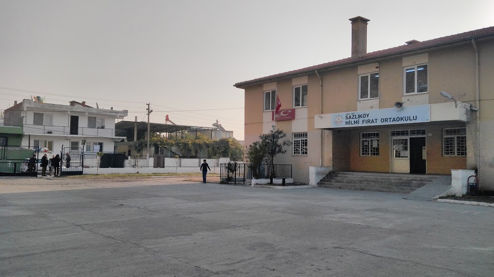 Sazlıköy Hilmi Fırat Ortaokulu Fotoğrafları 2
