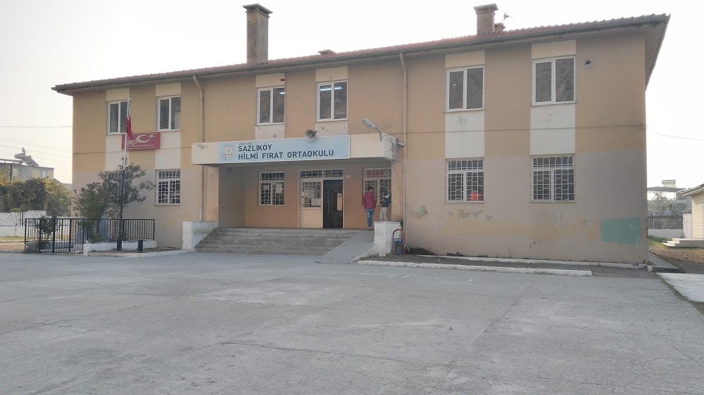 Sazlıköy Hilmi Fırat Ortaokulu Fotoğrafları 1